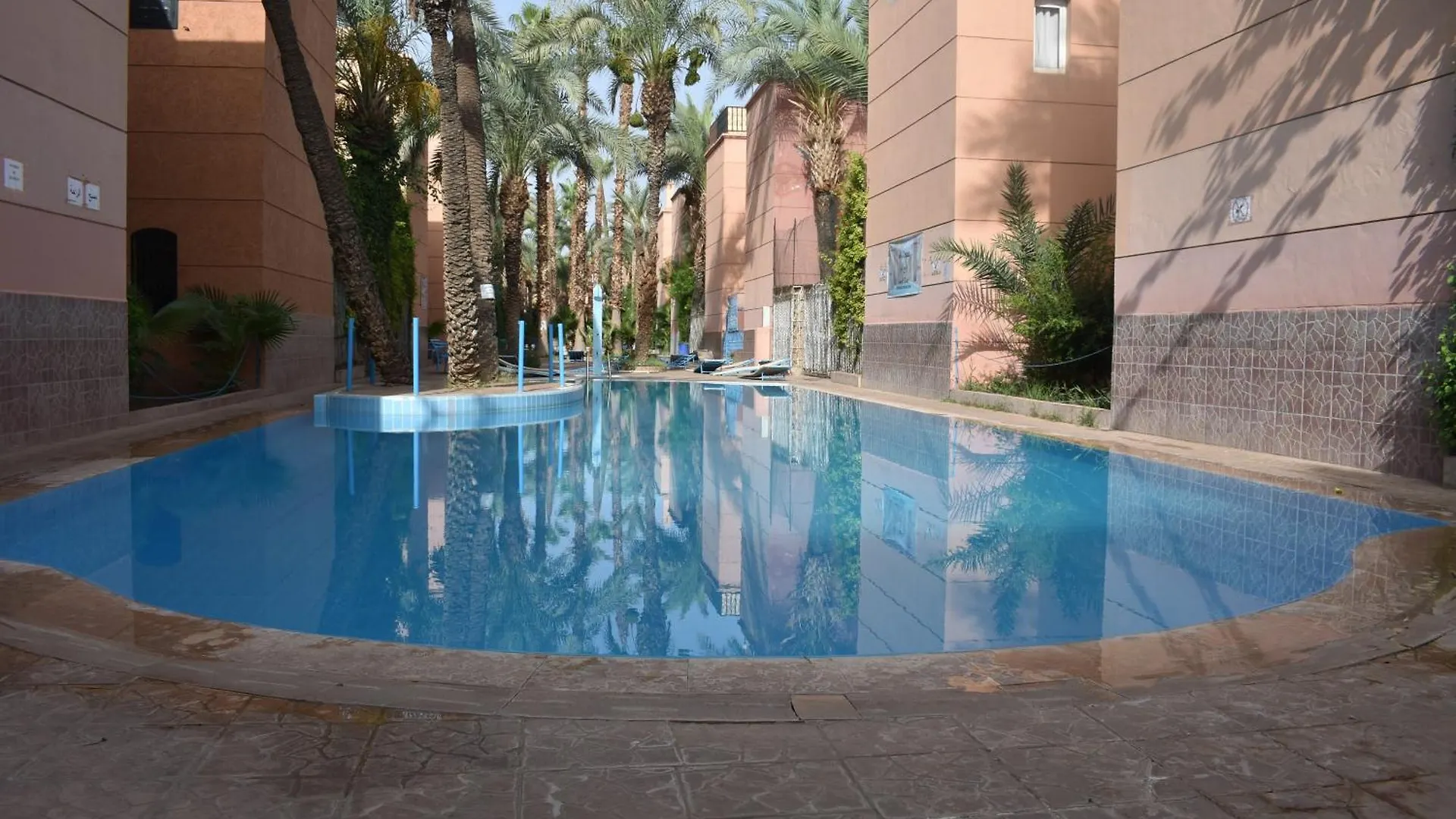 公寓 马拉喀什Riad Alaoui 146 With Swimming Pool And Free Parking公寓 摩洛哥